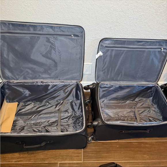 NEW! Protege 5-Piece SET Softside Spinner Luggage Set Suitcases Checked & Carry - Picture 11 of 11